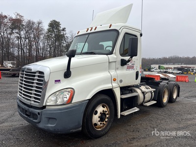 2016 Freightliner Cascadia 125 6x4 3-Achs Sattelzugmaschine