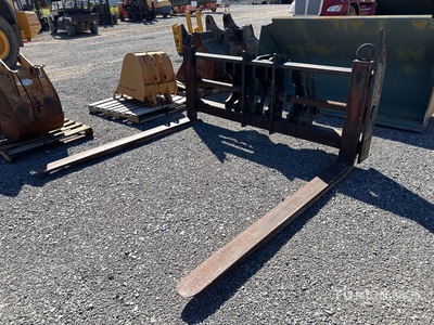 84 in Wheel Loader Forks