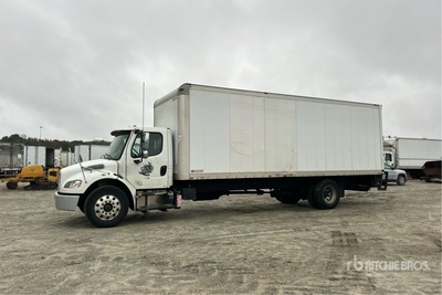 2015 Freightliner M2 106 4x2 バントラック