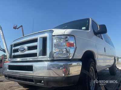 2012 Ford E-350 Fourgon cargo