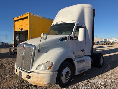 2014 Kenworth T680 4x2 S/A Dagcabine Trekker (Inoperable)