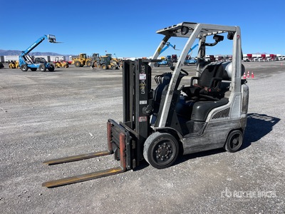 2013 Nissan MCP1F2A20LV 4000 lb Cushion Tire رافعة شوكية