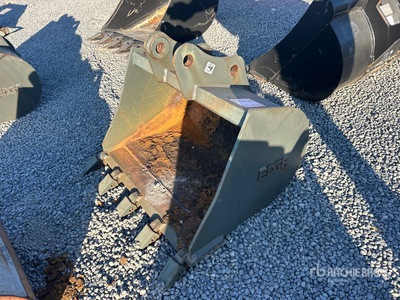 CE 30 in Digging Excavator Bucket