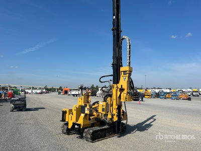2022 Vermeer PD10R Crawler Mounted Post Driver