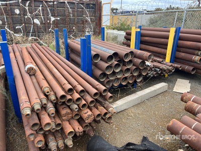 Quantity of Drill Casting Pipe Divers -Matériel de fourniture pour champs pétrolifères