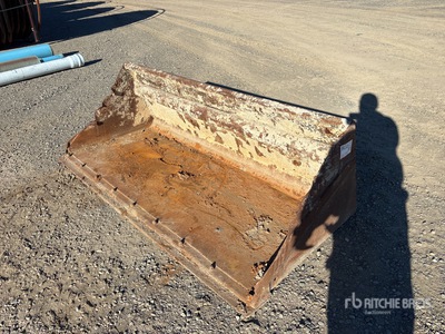 Bobcat 84 in General Purpose Skid Steer Bucket - Fits Bobcat T740