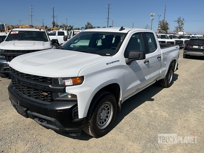 2021 Chevrolet 1500 Custom 4x4 Crew Cab Pickup