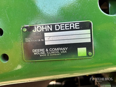 2010 John Deere 7130 4WD Tractor