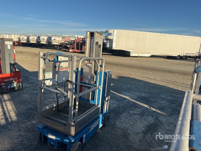 2018 Genie GR20 Vertical Mast Lift