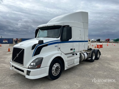 2014 Volvo VNL430 6x4 T/A Sleeper Truck Tractor