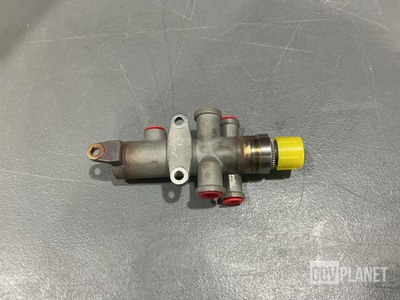 Delavan 34642 Flow Fuel Divider