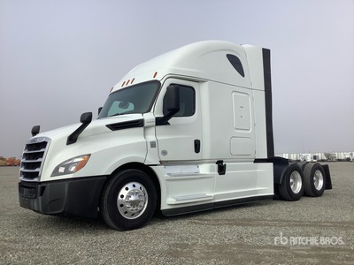 2019 Freightliner Cascadia 126 T/A Sleeper Truck Tractor