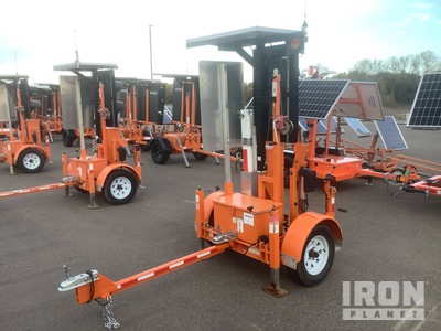 2020 North America Traffic RCF 2.4 Electric Automated Flagging Device ضوابط المرور المتنوعة