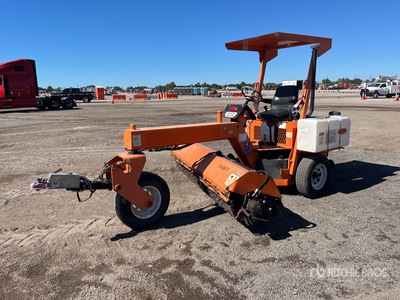 2016 Lay-Mor SM300 Selbstfahrendes Kehrbesen