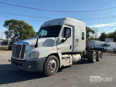 2016 Freightliner Cascadia 125 6x4 Cabeza Tractora Cabina Dormitorio