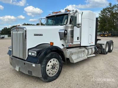2014 Kenworth W900 6x4 T/A Sleeper Truck Tractor