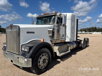 2014 Kenworth W900 6x4 T/A Sleeper Truck Tractor