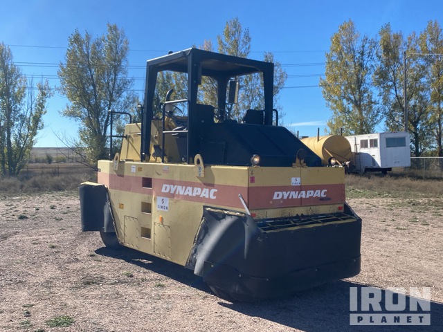 COMPACTADOR NEUMáTICO DYNAPAC CP221