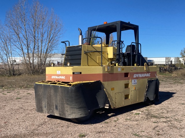 2005 Dynapac CP221