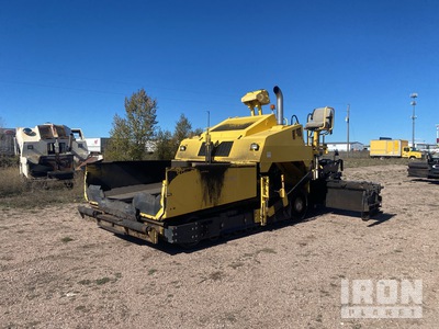 2017 Bomag CR562 Track Asphalt Paver