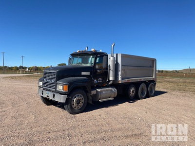 2005 Mack CHN613 8x4 8x4 Tipper Truck