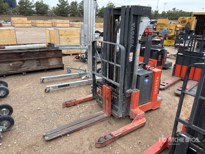 2019 Toyota 6BWS20 3750 lb Electric Transpallet