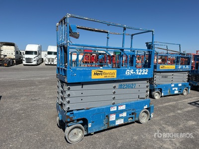 2018 Genie GS3232 Electric シザーリフト