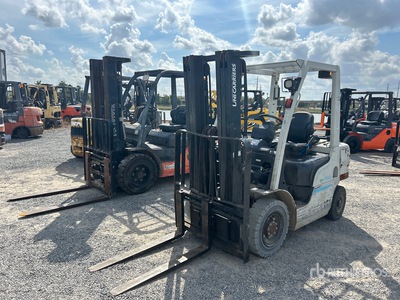 2019 Nissan PF50DF 4050 lb Pneumatic Tire Carrelli Elevatori