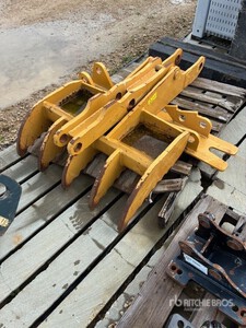 Cat 437-2774 Excavator Thumb