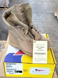 (62) New Army Tan Hot Weather Combat Boots