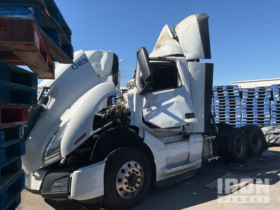 2025 Volvo VNL 6x2 T/A Day Cab Truck Tractor (Inoperable)