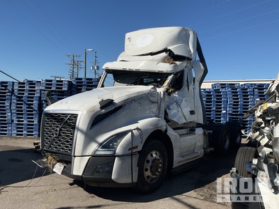 2025 Volvo VNL 6x2 T/A Day Cab Truck Tractor (Inoperable)