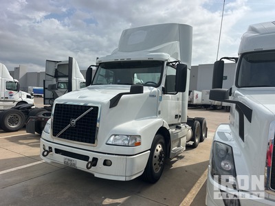 2017 Volvo VNM64T 6x4 T/A Day Cab Truck Tractor (Inoperable)