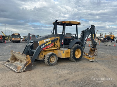 2018 John Deere 310L 4x4 Baggerlader