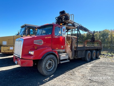 Barks 130B Articulated Boom on 2007 Western Star 4900SA 8x4 Grapple Truck (Inoperable)