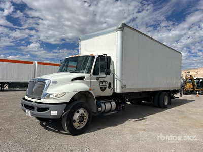 2016 International 4300 4x2 Van Truck