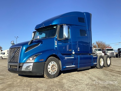 2020 Volvo VNL760 6x4 T/A Sleeper Truck Tractor