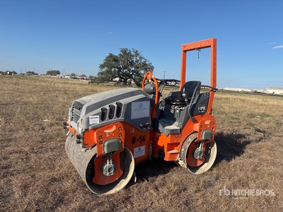 2013 Hamm HD12VV Dubbele trommelwals