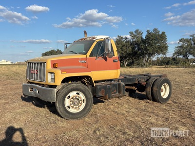 1996 GMC C6500 Topkick 4x2 Cabina y chasis