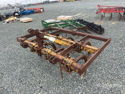 72 in 3-Point Chisel Plow