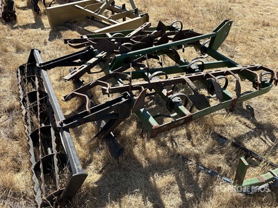 Unverferth Perfecta 72 in 3-Point Cultivador