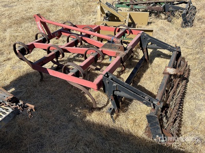 Unverferth Perfecta 72 in 3-Point Cultivateur