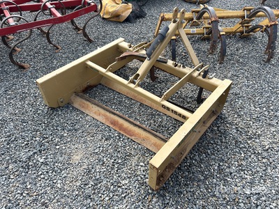 2012 Land Pride GS1548 48 in 3-Point Land Leveler Divers - Accessoires agricoles