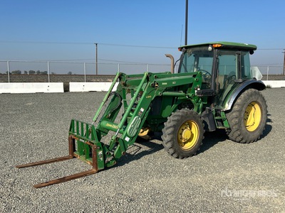 2012 John Deere 5115M Trattore agricolo 4RM