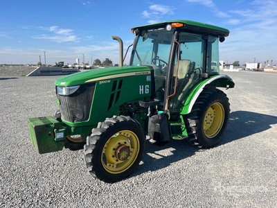 2014 John Deere 5100M Trattore agricolo 4RM