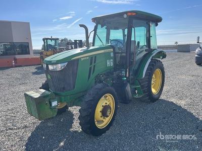 2014 John Deere 5100M 4WD Tractor