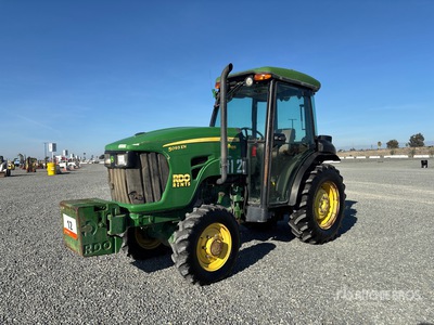 2015 John Deere 5093EN 4WD Tractor