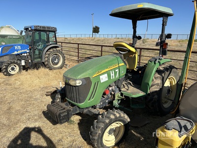 2005 John Deere 4520 4WD utiliteit Tractor