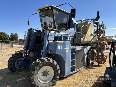 Oxbo 4420 Self-Propelled 1 Row 果物収穫機械　その他