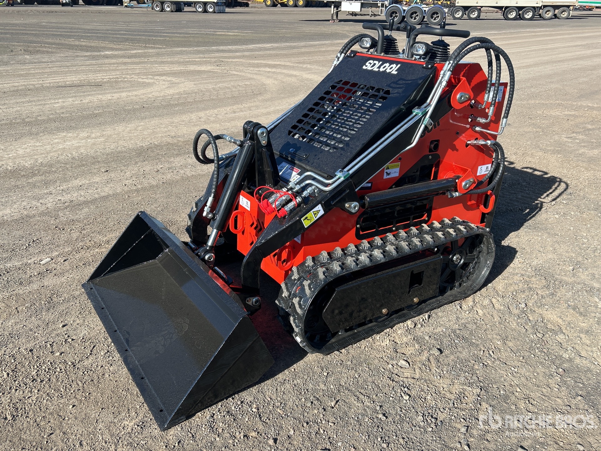 2025 SDLOOL SL380R Mini Compact Track Loader (Unused)